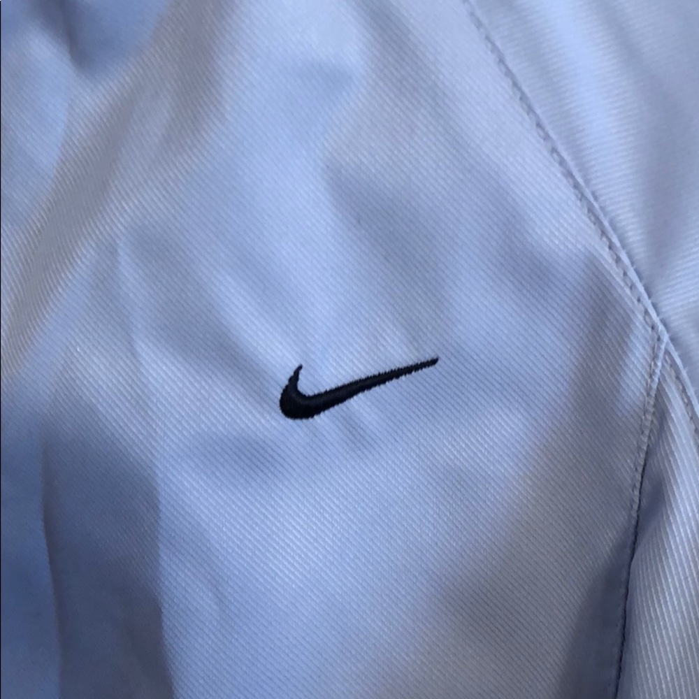 Nike Jacket - Picture 2 of 4